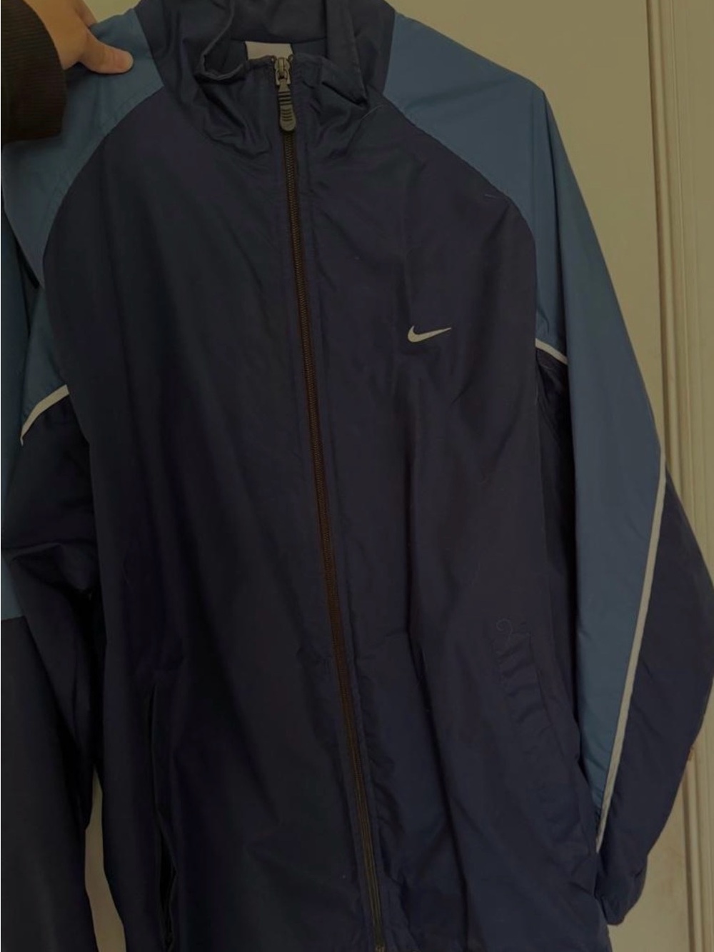 Nike vintage Navy & Light Blue Windbreaker Jacket